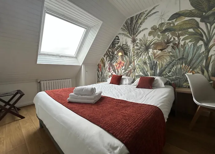 Brit Hotel des Halles