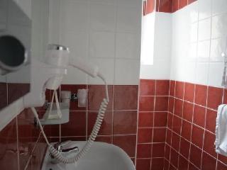Brit Des Halles Hotel 3*